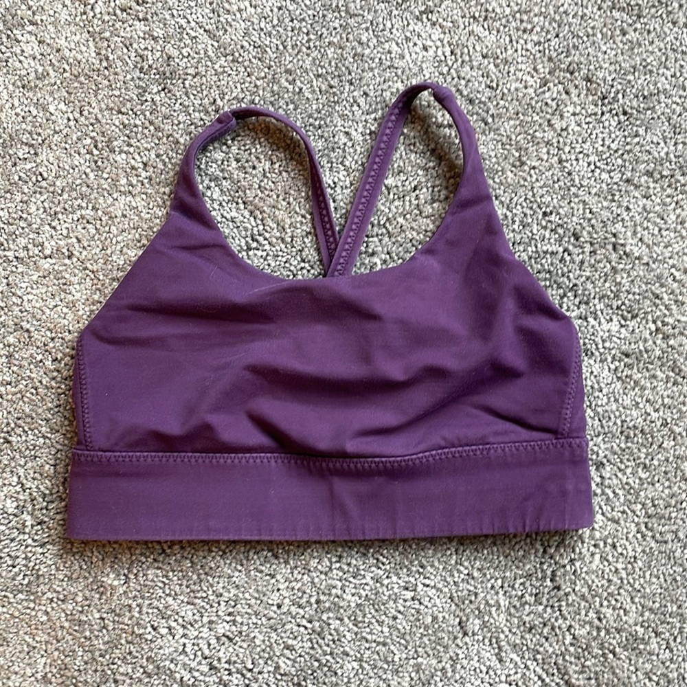 Lululemon sports bra size 4